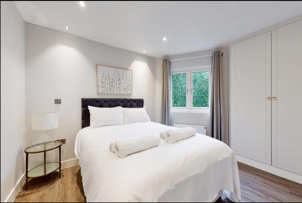 Amazing 2Bed Flat 10Min To Wimbledon Tennis Courts Leilighet London Eksteriør bilde
